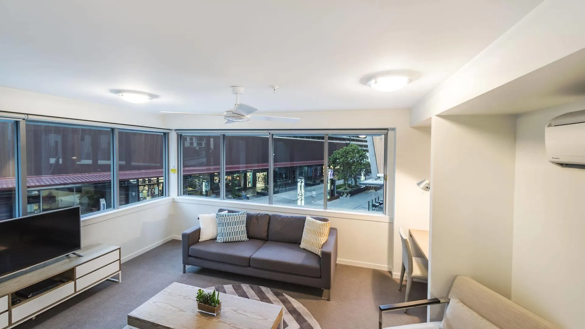 Link Portside Wharf Apartment Hotel Brisbane Avustralya