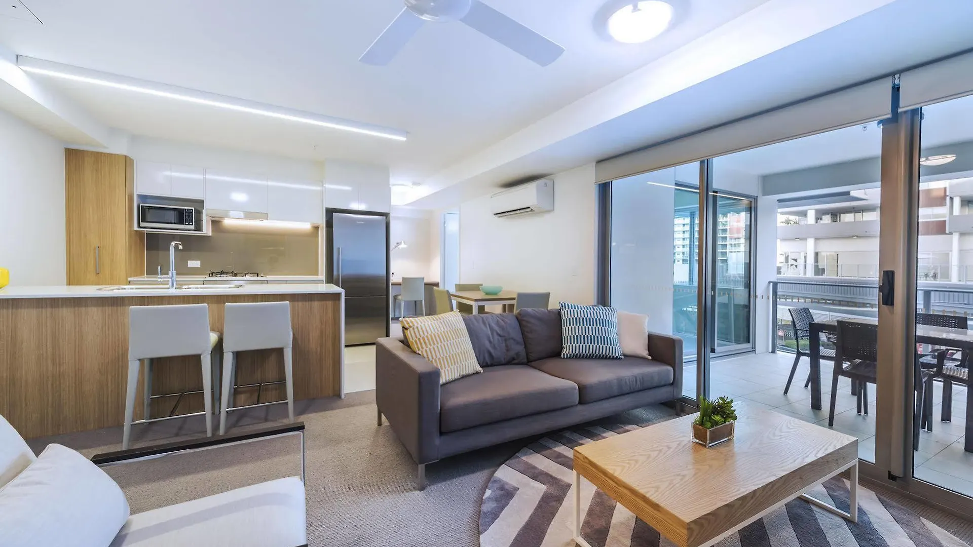 Link Portside Wharf Apartment Hotel Brisbane 4*,  Avustralya